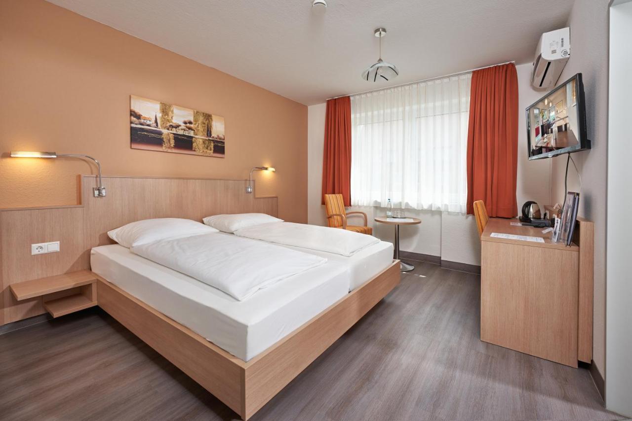 Hotel Touristik Neuenburg am Rhein Extérieur photo